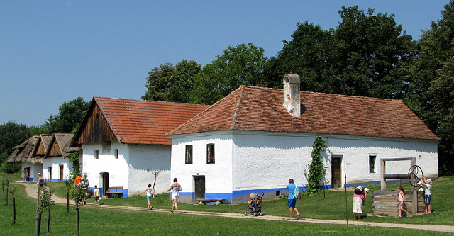 Straznice skanzen 01